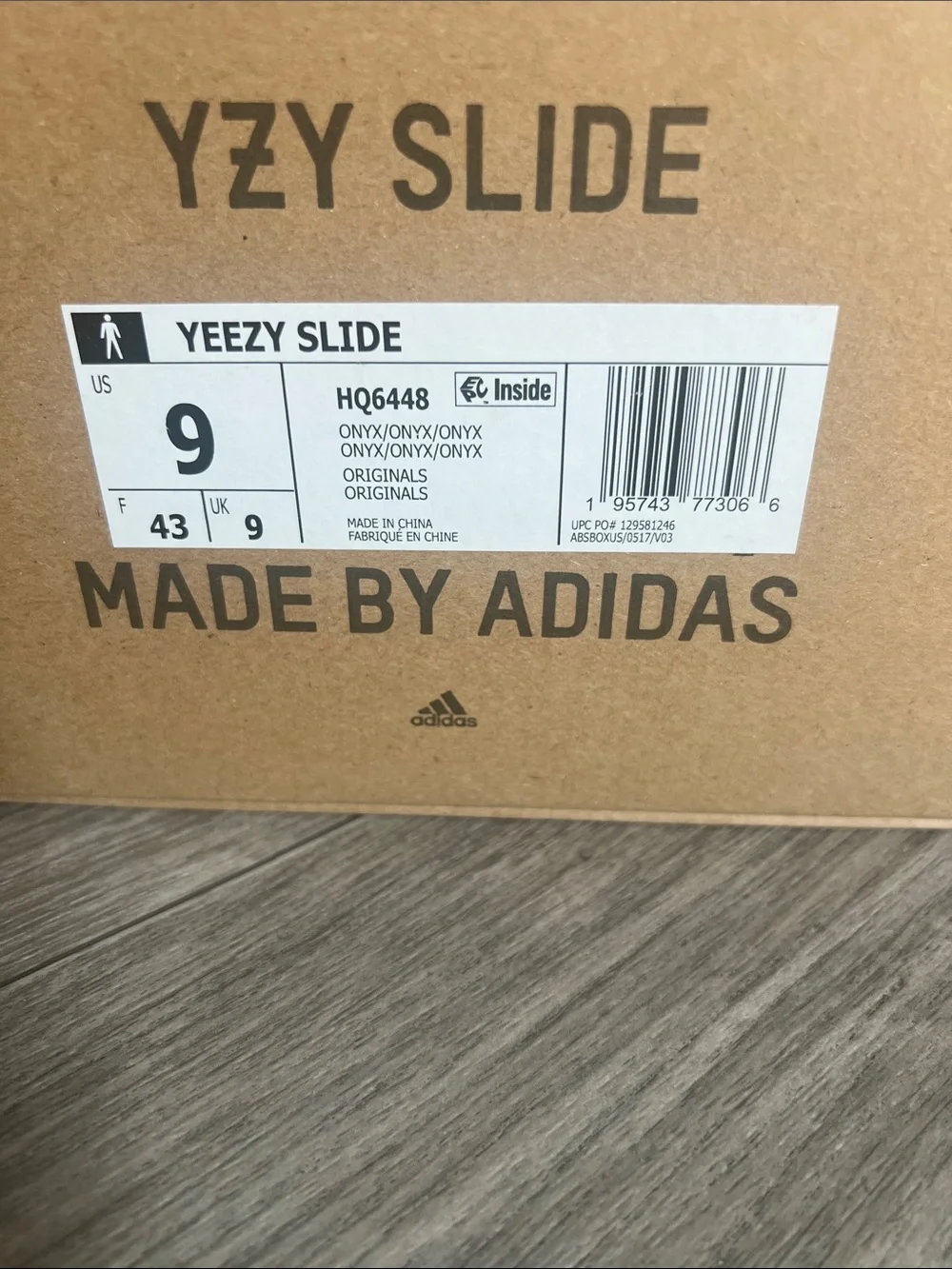 Yeezy Slide Onyx Black Men’s Sandals Size 9
